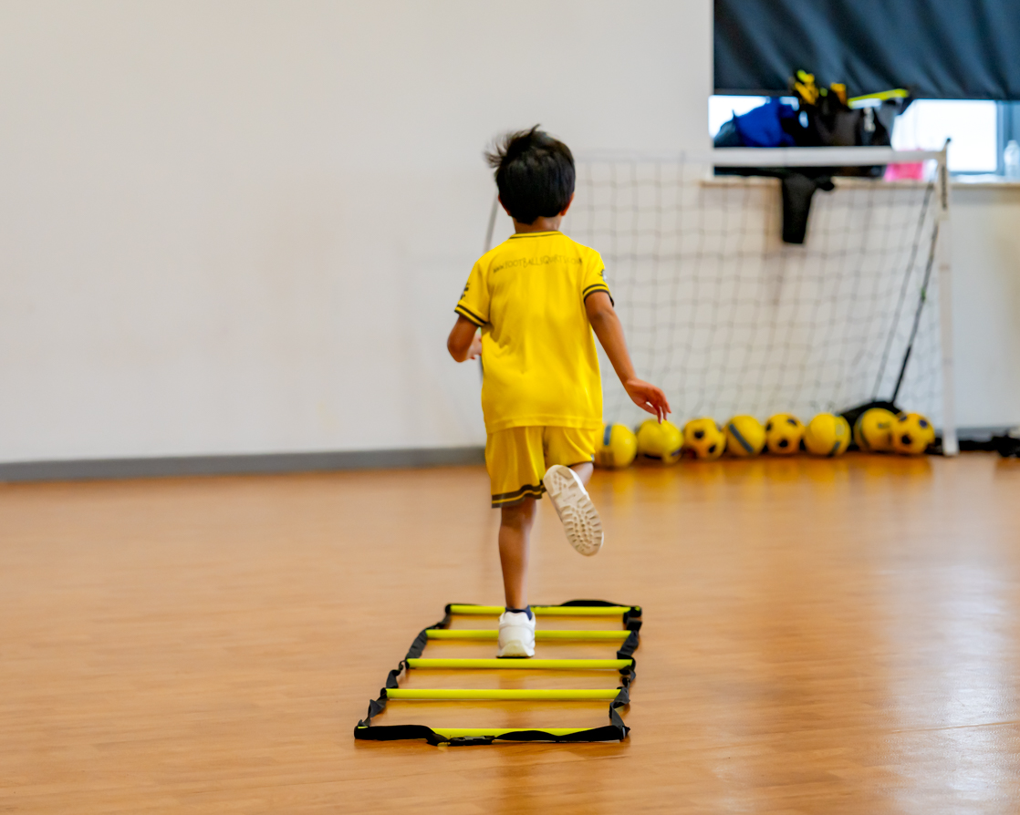 Football Squirts 1-1 coaching